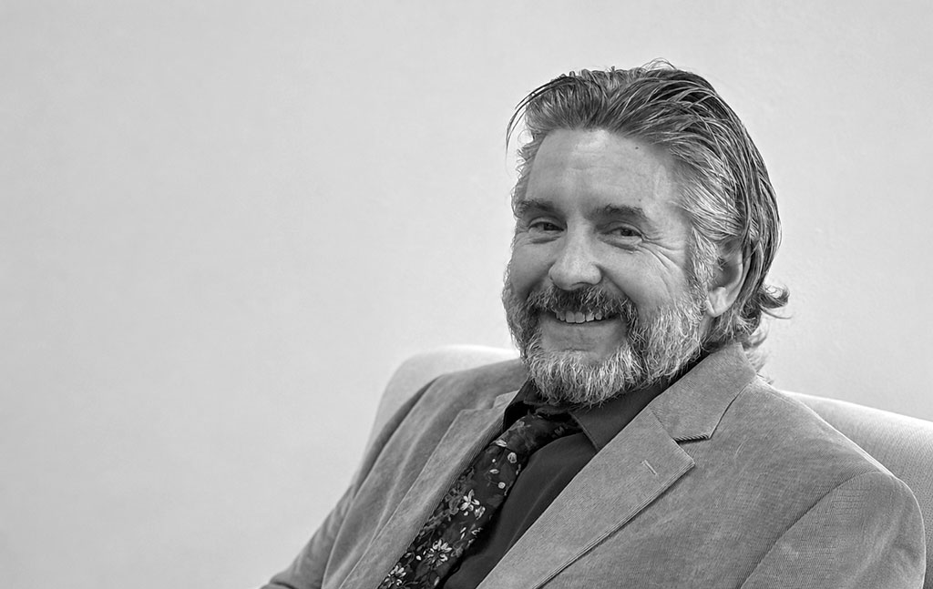 ROBERT W. DRAKE